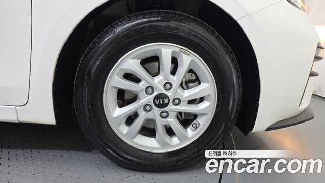 Kia K3 2020 — photo 7