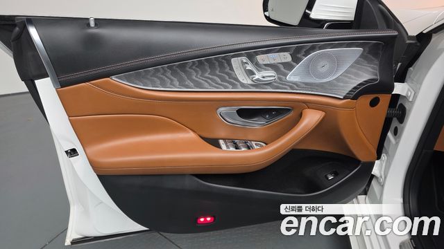 Mercedes-Benz AMG GT 2023 — photo 14