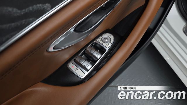 Mercedes-Benz AMG GT 2023 — photo 29