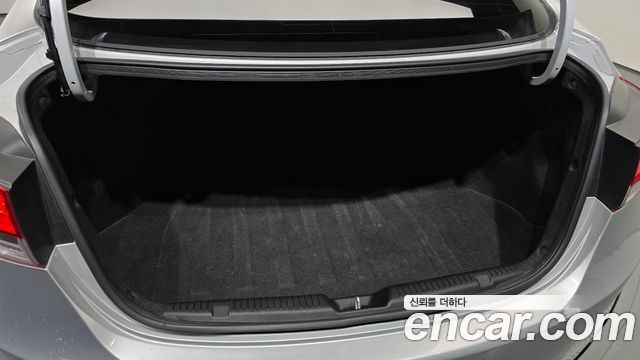 Hyundai AVANTE 2013 — photo 20