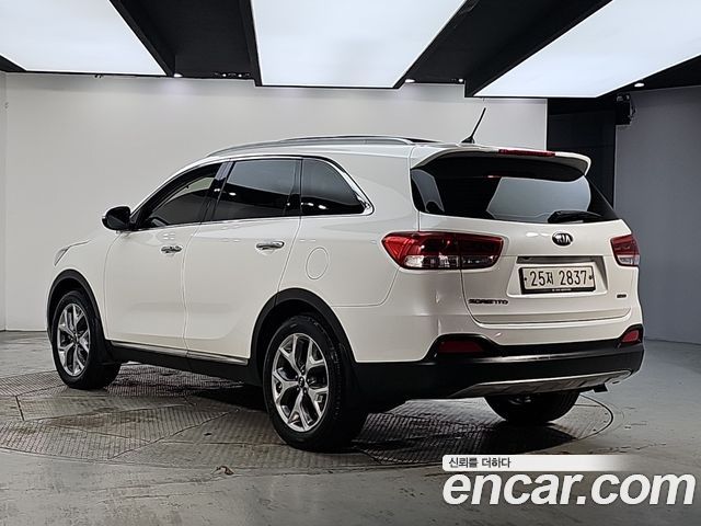 Kia Sorento 2015 — photo 3