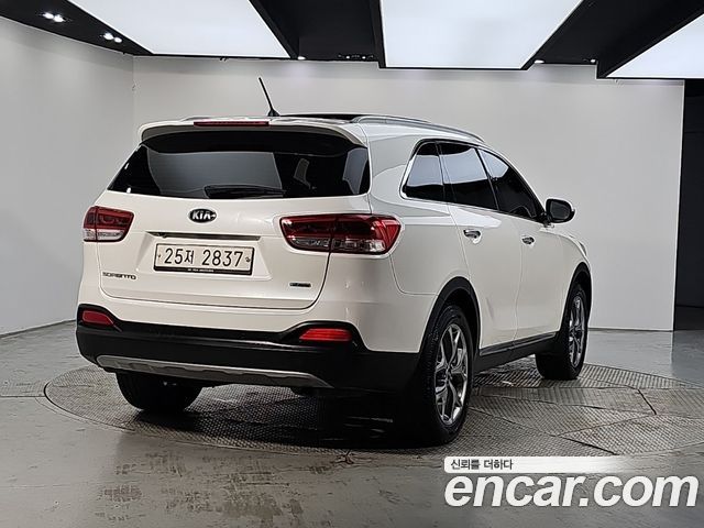 Kia Sorento 2015 — photo 4