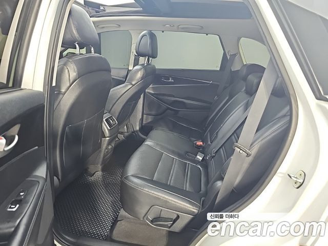 Kia Sorento 2015 — photo 12