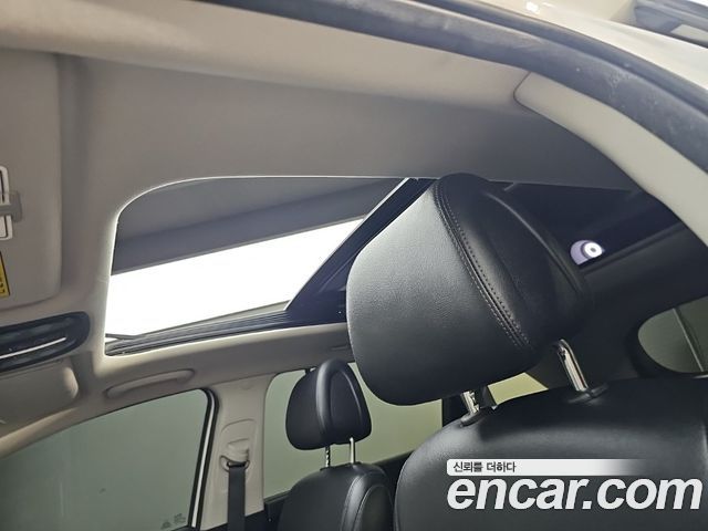 Kia Sorento 2015 — photo 13