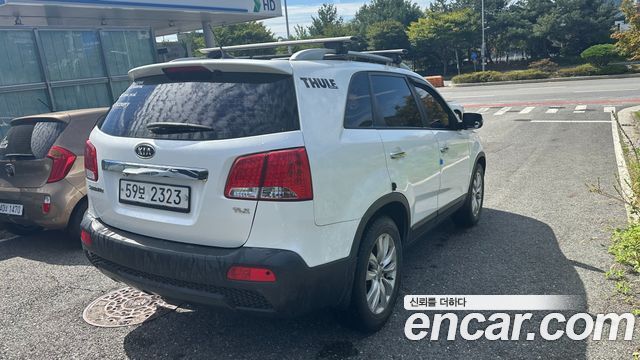 Kia Sorento 2012 — photo 4