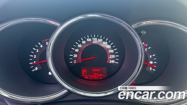 Kia Sorento 2012 — photo 11