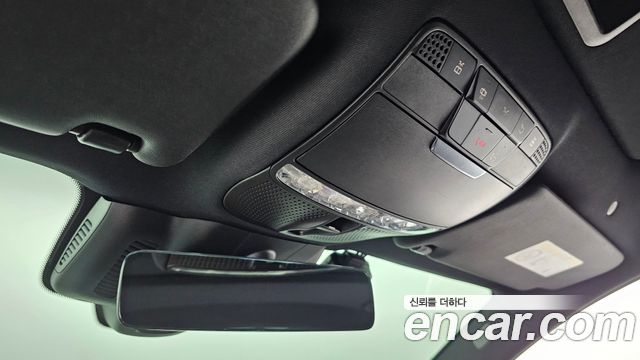 Mercedes-Benz E-Class 2021 — photo 25