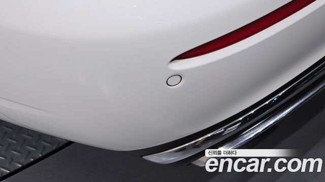 Mercedes-Benz E-Class 2021 — photo 30