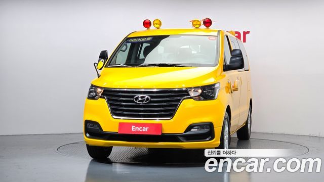 Hyundai Starex 2019 — photo 3
