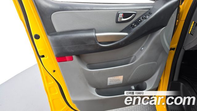 Hyundai Starex 2019 — photo 14