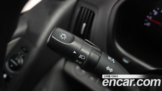 Hyundai Starex 2019 — photo 30