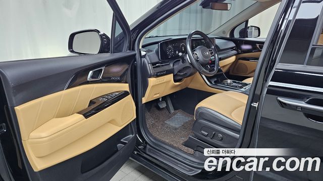 Kia Canival 2021 — photo 10