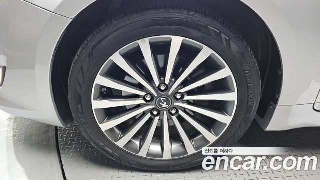 Kia K7 2012 — photo 5