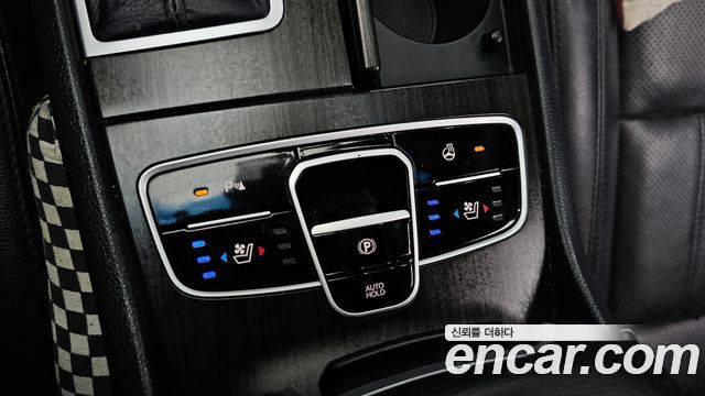 Kia K7 2012 — photo 21