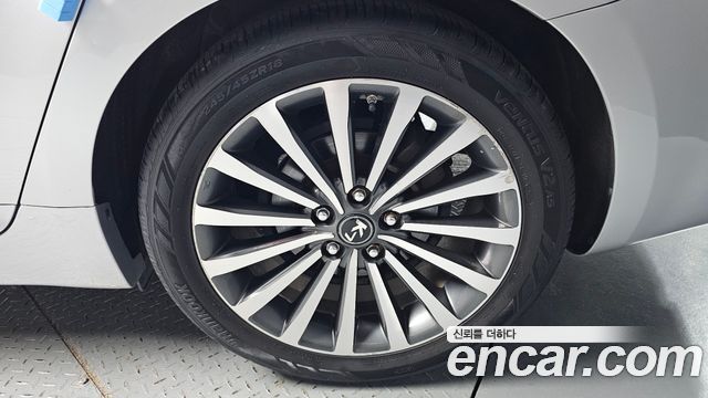 Kia K7 2012 — photo 7