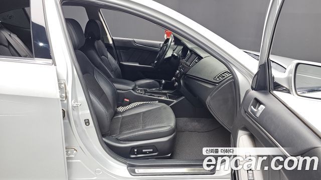Kia K7 2012 — photo 16