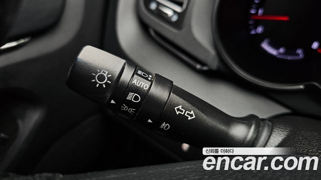 Kia K7 2012 — photo 30