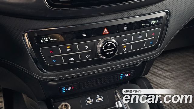 KG Mobility Rexton 2022 — photo 16