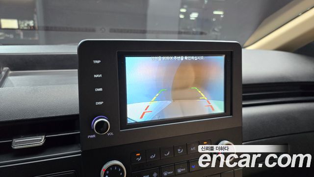 Hyundai Staria 2022 — photo 16