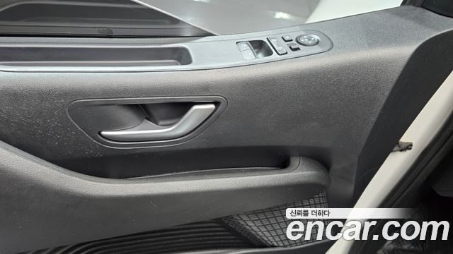 Hyundai Staria 2022 — photo 19