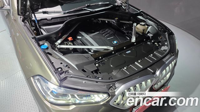 BMW X6 2022 — photo 20