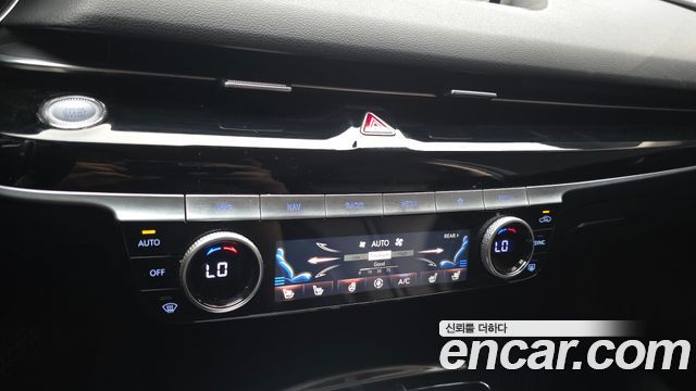 Genesis G80 2021 — photo 23