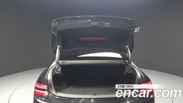 Genesis G80 2021 — photo 33