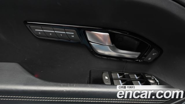 Land Rover Range Rover Evoque 2014 — photo 17