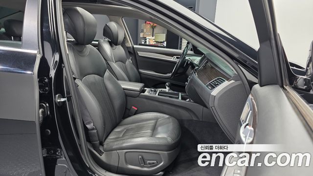 Genesis G80 2017 — photo 17