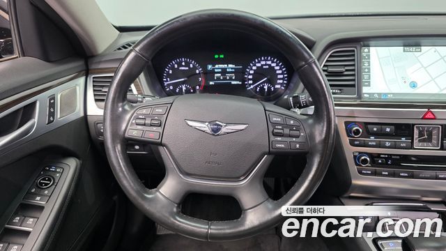 Genesis G80 2017 — photo 19