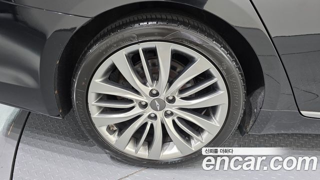 Genesis G80 2017 — photo 7