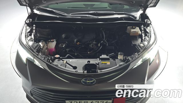 Toyota Sienna 2021 — photo 6