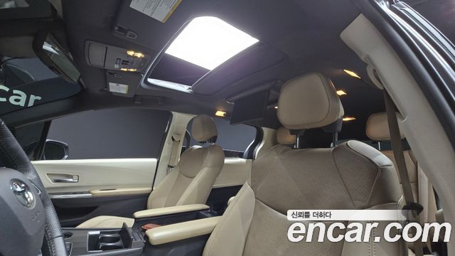 Toyota Sienna 2021 — photo 25