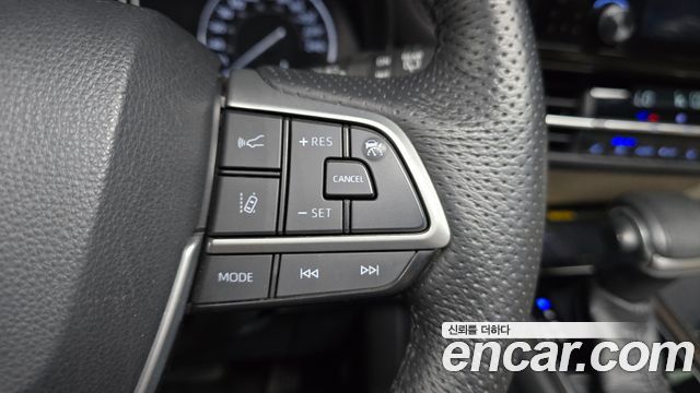 Toyota Sienna 2021 — photo 28