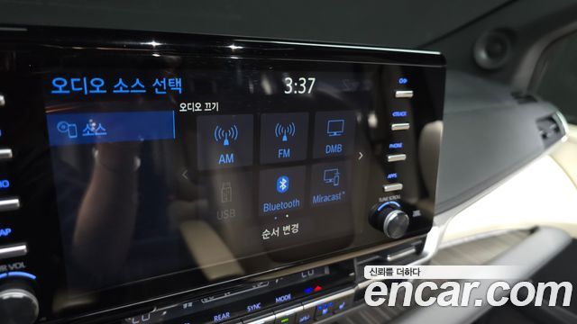 Toyota Sienna 2021 — photo 32