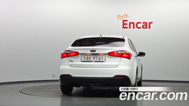 Kia K3 2015 — photo 4