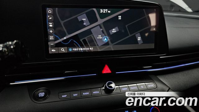 Hyundai AVANTE 2022 — photo 24