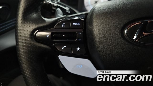 Hyundai AVANTE 2022 — photo 31
