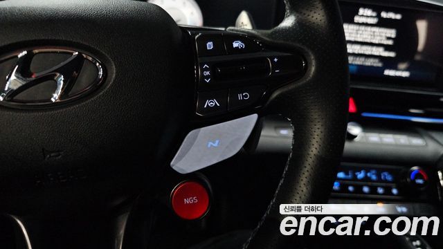 Hyundai AVANTE 2022 — photo 32