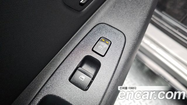 Hyundai AVANTE 2022 — photo 33