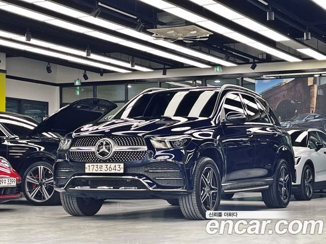 Mercedes-Benz GLE-Class 2020 — photo 3