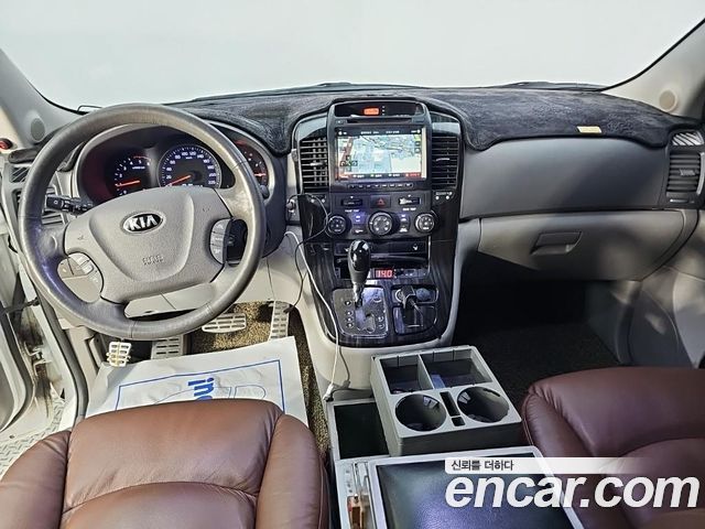 Kia Canival 2013 — photo 5