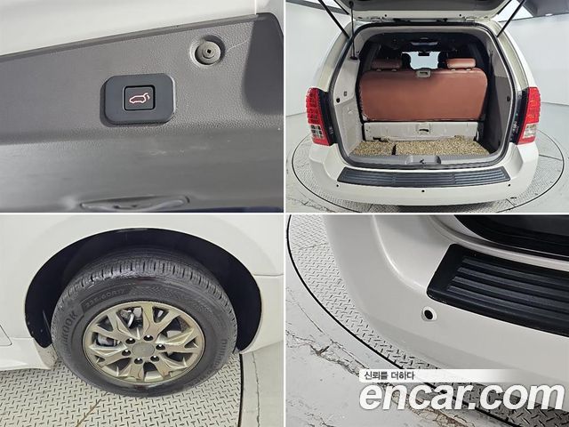 Kia Canival 2013 — photo 18