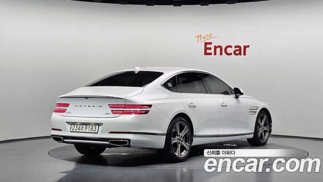Genesis G80 2023 — photo 2
