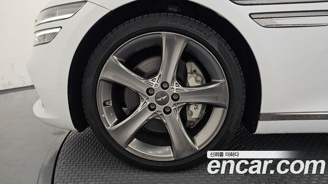 Genesis G80 2023 — photo 5