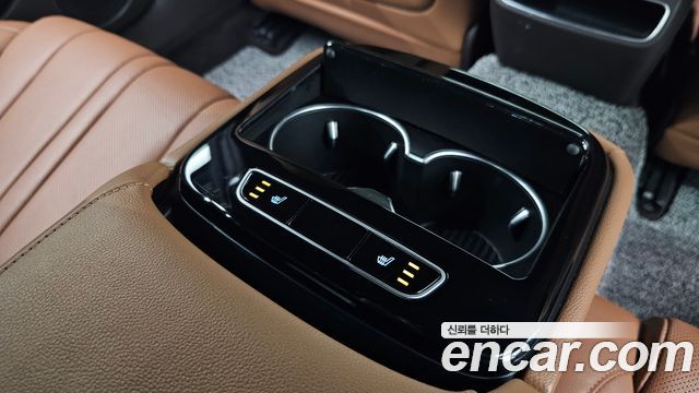 Genesis G80 2023 — photo 18