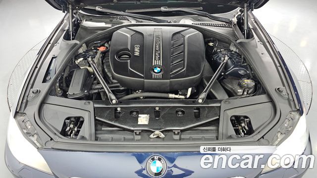 BMW 5-Series 2013 — photo 6