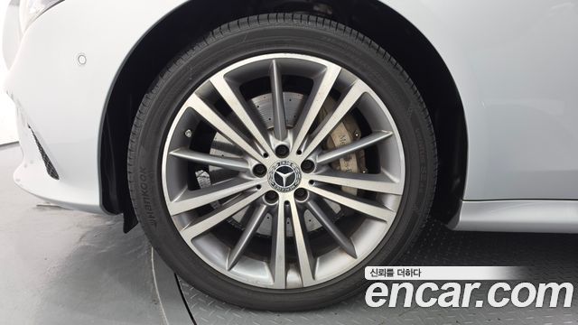 Mercedes-Benz CLS-Class 2019 — photo 5