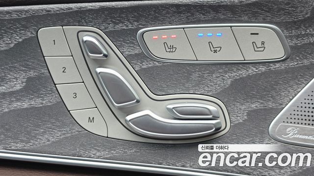 Mercedes-Benz CLS-Class 2019 — photo 19