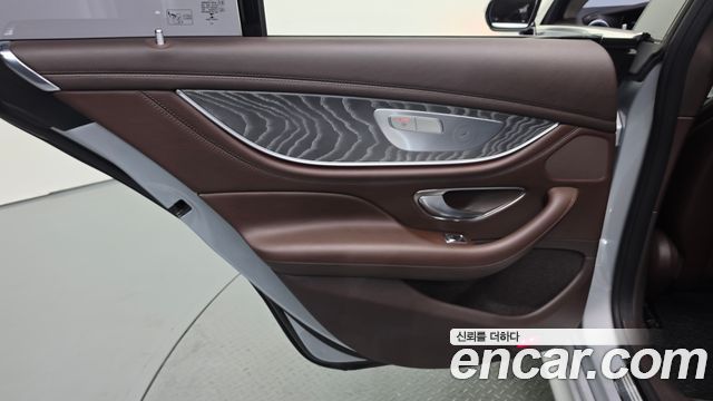 Mercedes-Benz CLS-Class 2019 — photo 15